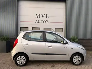 Foto 15 van Hyundai I10 1.0 Black pack