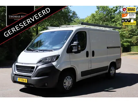 Peugeot Boxer 330 2.2 HDI L1H1 XR 2016 | Dubbele Schuifdeur | Trekhaak | Parkeersensoren | Imperiaal