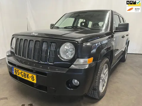Jeep Patriot 2.4 Limited - Roest - Schade