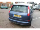 Foto 25 van Ford Focus C-Max 1.6-16V Futura