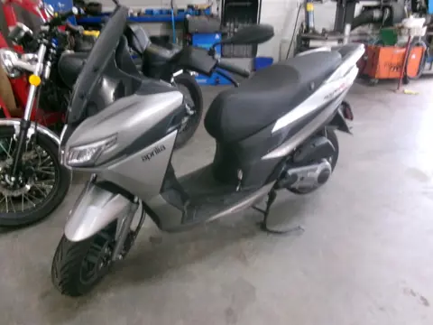 Aprilia Bromscooter SXR 50 (bj 2026, automaat)