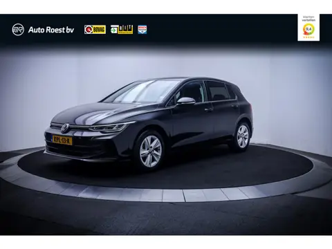 Volkswagen Golf 1.5 TSI 150pk LIFE Edition FULL LED | CARPLAY | STUUR+STOELVERW | CLIMA | DAB | PDC 