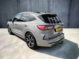 Foto 14 van Ford KUGA 2.0 ST-Line Titanium 4x4 automaat