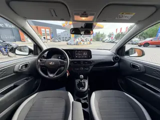 Foto 16 van Hyundai i10 1.0 Comfort | Carplay | Airco | DAB | Lane Assist | Cruise Control