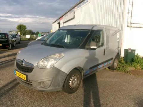 Opel Combo 1.3 CDTi L1H1 ecoFLEX (bj 2012)