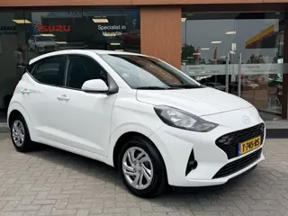 Foto 14 van Hyundai i10 1.0 Comfort | Carplay | Airco | DAB | Lane Assist | Cruise Control