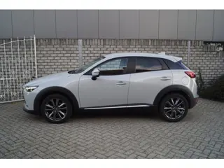 Foto 13 van Mazda CX-3 2.0 SkyActiv-G 150 PK GT-M 4WD Leder Sportst Stoeverw Navi Camera Clima Cruise LED Kopl P