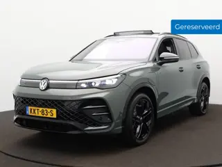 Volkswagen Tiguan 1.5 eHybrid R-Line Edition | Panodak | 360 Camera | Harman Kardon | Zwenk. Trekhaa