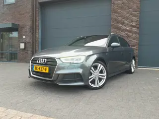 Audi A3 Sportback 1.5 TFSI CoD Sport S Line Edition Automaat