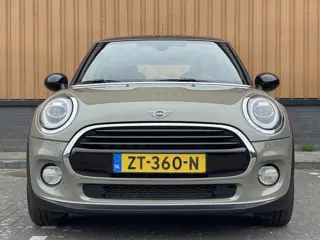 Foto 13 van MINI 3-deurs 1.5 Cooper Chili | Origineel Nederlands | NAP | Keyless go/entry | Stoelverwarming | Ai