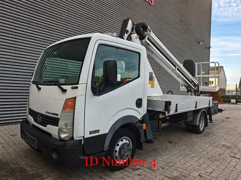 Nissan Cabstar 35.12 Movex P160 TLR (bj 2013)