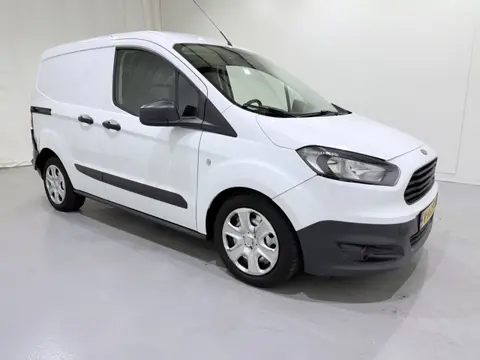 Ford Transit Courier Van 1.5 TDCI Airco NAP (bj 2016)