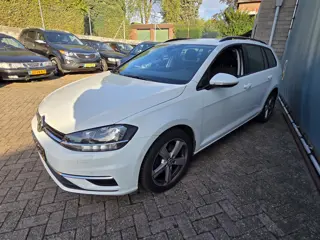 Foto 20 van Volkswagen Golf Variant 1.5 TSI Highline VIRTUAL COCKPIT NAVI TEL CAMERA
