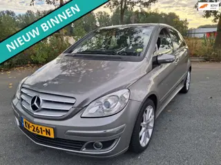 Mercedes-Benz B-klasse 200 NETTE AUTO RIJDT EN SCHAKELT GOED