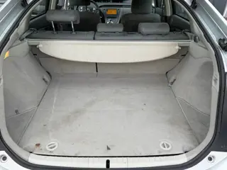 Foto 13 van Toyota Prius 1.8 Dynamic|Camera|Trekhaak|Navi|Head-UP|Massage|Dealer Onderhouden