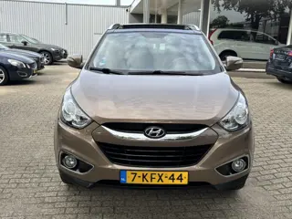 Foto 17 van Hyundai ix35 2.0i 4WD i-Catcher Leder Pano Keyless Camera