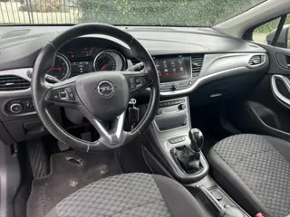 Foto 19 van Opel Astra Sports Tourer 1.0 Online Edition | Cruise control | Climate control | Achteruitrijcamera