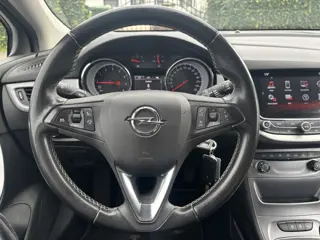 Foto 16 van Opel Astra Sports Tourer 1.0 Online Edition | Cruise control | Climate control | Achteruitrijcamera