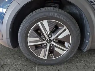 Foto 18 van Kia Niro DynamicLine 1.6 GDi Hybrid 141pk | LAGE KM! | NL-AUTO | NAVI | CAMERA | APPLE CARPLAY / AND