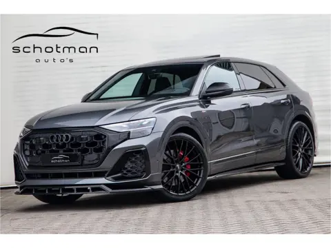 Audi Q8 60 TFSI e quattro Competition Head-up, RS stoelen, Massage, Achterasbesturing, 23"