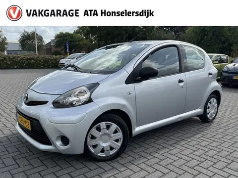 Toyota Aygo 1.0 VVT-i Now | Airco |