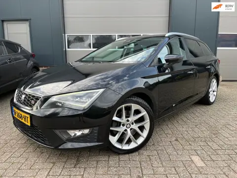 Seat Leon ST 1.8 TSI FR Business-Automaat-Seat Sound-LED-Stoelverwaring-PDC!