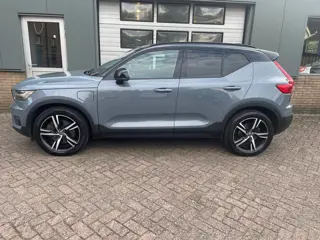 Foto 11 van Volvo XC40 1.5 T5 Twin Engine R-Design Leer Panodak Vol