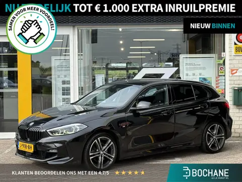 BMW 1-serie 118i Executive Edition | NAP | Dealer onderhouden | Stoelverwarming | Navigatie | LED | 