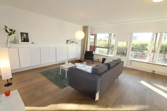 Woning aan de Dijkwater te Amsterdam