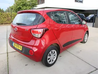 Foto 15 van Hyundai i10 1.0i Comfort Carplay-Navi, NAP, Cruise, Airco Aanbieding!