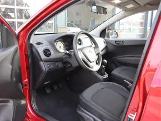 Foto 19 van Hyundai i10 1.0i Comfort Carplay-Navi, NAP, Cruise, Airco Aanbieding!