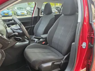Foto 20 van Peugeot 308 1.2 PureTech Blue Lion Pano Apk Tm 08-2027