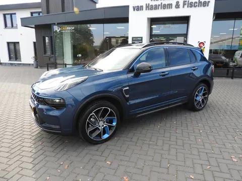 Lynk & Co 01 1.5 PHEV, Panoramadak, 360 Camera, Stuurverw, 20 Inch