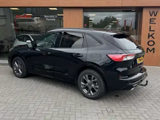 Foto 13 van Ford Kuga 2.5 PHEV ST-Line | Carplay | Stoel/ Stuur verwarming | DAB | Cruise control