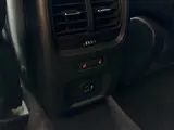 Foto 21 van Ford Kuga 2.5 PHEV ST-Line | Carplay | Stoel/ Stuur verwarming | DAB | Cruise control