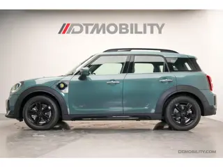 Foto 20 van MINI Countryman 1.5 Cooper S E ALL4 | Panorama | Chester | Camera