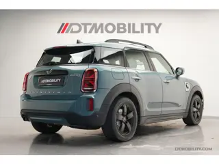 Foto 15 van MINI Countryman 1.5 Cooper S E ALL4 | Panorama | Chester | Camera