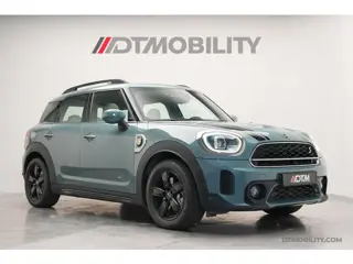 Foto 14 van MINI Countryman 1.5 Cooper S E ALL4 | Panorama | Chester | Camera