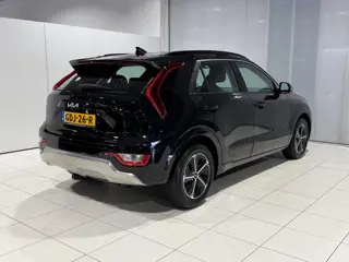 Foto 14 van Kia Niro 1.6 GDi Hybrid DynamicLine Trekhaak, Apple Carplay/Android Auto, Navigatie, Camera.