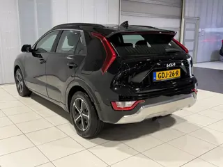 Foto 20 van Kia Niro 1.6 GDi Hybrid DynamicLine Trekhaak, Apple Carplay/Android Auto, Navigatie, Camera.