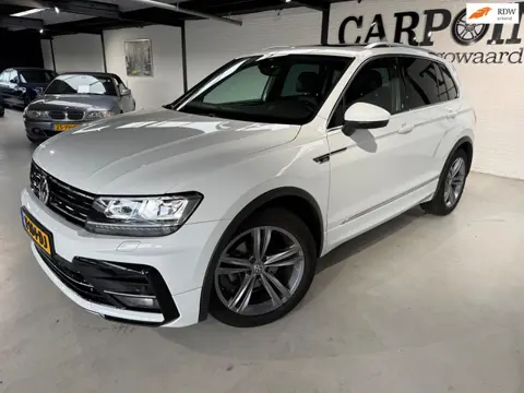 Volkswagen Tiguan 1.5 TSI ACT Highline Business 2019 3X R-Line 360 Camera Panodak 19LM Virtual Lane 
