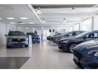 Foto 12 van Ford Kuga 2.5 PHEV ST-Line *NIEUW* Camera Trekhaak Winter pack Dodehoek detectie 20" LM Velgen