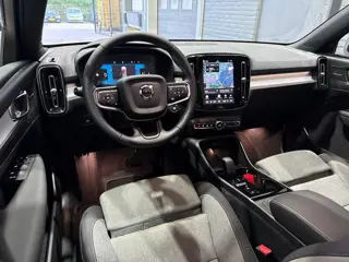 Foto 6 van Volvo XC40 B3 Plus Black Edition | Harman/Kardon | BLIS | 360° Camera | Pilot Assist | Stoel+Stuurve