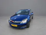 Foto 19 van Opel Astra GTC 1.4 Enjoy (bj 2005)