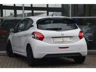 Foto 17 van Peugeot 208 1.0 VTi LIKE | APPLE CARPLAY | AIRCO | CRUISE CONTROL | NAP | 103.769 KM