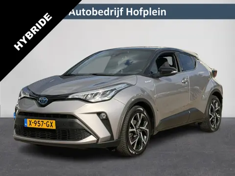 Toyota C-HR 2.0 Hybrid Dynamic | Winterpakket | Camera | PDC | Carplay | All-Season | LED ( Vestigin