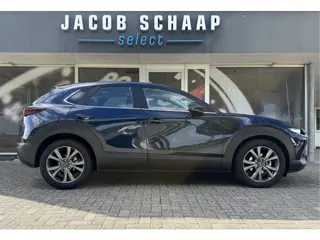 Foto 19 van Mazda CX-30 2.0 e-SkyActiv-X M Hybrid Comfort / Keyless / Trekhaak / 18"LM / Carplay / Navi / PDC +