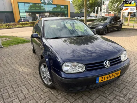 Volkswagen Golf 1.4-16V Master Edition, Inruilkoopje lees tekst.