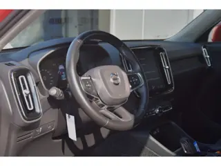 Foto 19 van Volvo XC40 1.5 T3 Business Pro TREKHAAK/CAMERA/ADAPTIEVE CRUISE/APPLE CARPLAY