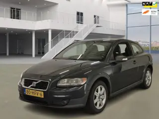 Volvo C30 1.6D Sport AIRCO CRUISE ELEKPAKKET TREKHAAK